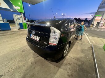 Na predaj: Toyota Prius 1.8 Hybrid + LPG (2013) - 6