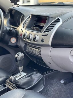 Mitsubishi L200 - 6