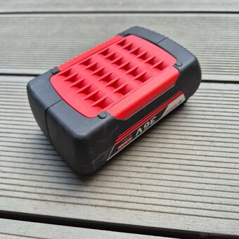 Bosch nabijacka AL 36V-20 - 6