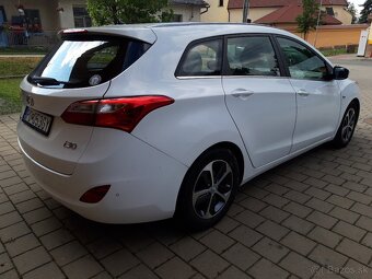 Hyundai i30 combi - 6