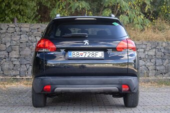 Peugeot 2008 - 6