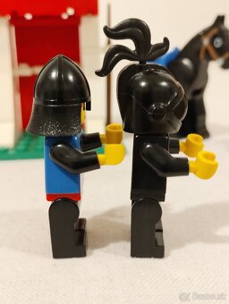 LEGO Castle 6035 Castle Guard - 6