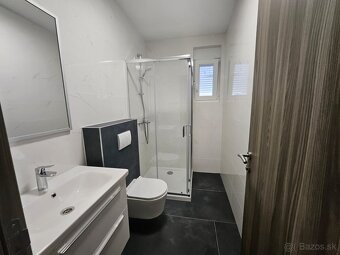 Novostavba RD s bazénom v Chorvátsku. - 6