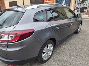 ........renault megane.... - 6