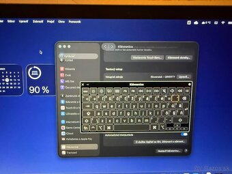 MacBook Pro 13” (2020) – 16 GB RAM, 512 GB SSD, Touch Bar - 6