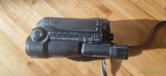 Analógová 8mm videokamera Canon UC900 - 6