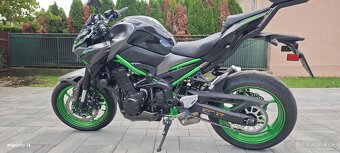 Kawasaki Z900 - 6