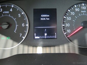 Dacia Duster 1.2TCe,92kW,navi,klima,kamera,výhřev - 6