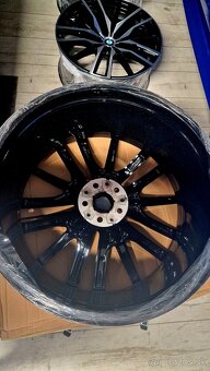 Disky BMW X5 X6 X7 742M  R22 - 6