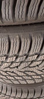 Predám 4ks pekné zimné 225/45r18-95W Nokian - 6