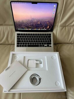 MacBook Air 13" M2čip 2022 - 6