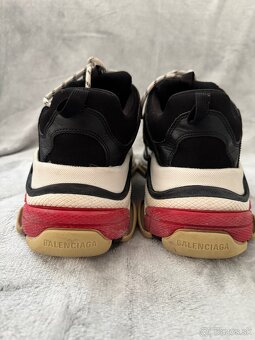 Balenciaga Triple S - 6