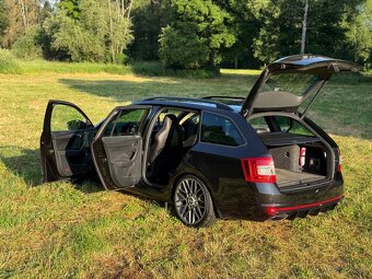 ŠKODA OCTAVIA RS - 6