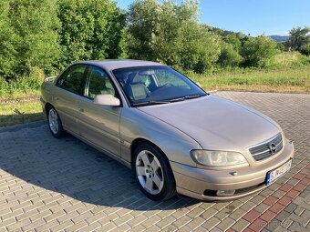 Opel Omega 2.6 V6 - 6