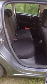 Citroën C4 1.6, 88 kW, 2008, benzín - 6
