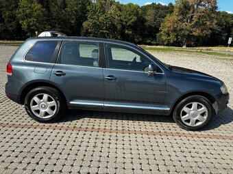 Volkswagen Touareg V10 2003 - 6