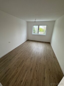 Nový 3 Izbový byt s balkónom 82m2 - V. V. Majakovského - 6