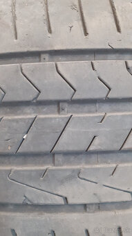 Predam pneu 235/55 R18 4ks SUV 4x4 Hankook - 6