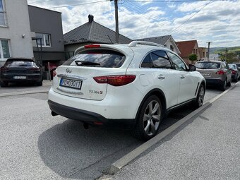 Infiniti FX30dS Premium - 6