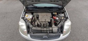 Ford Fiesta 2006 - 6