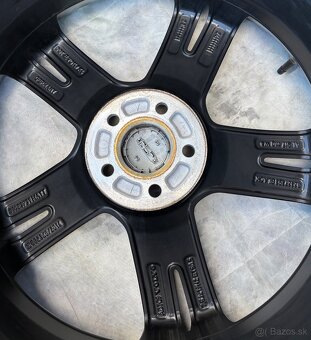 Zimní top sada Volvo XC40 / V90 CC 235/50R19 103V - 6