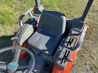 Malotraktor Kubota B92 - 6