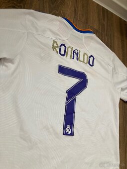 Real Madrid dres - 6