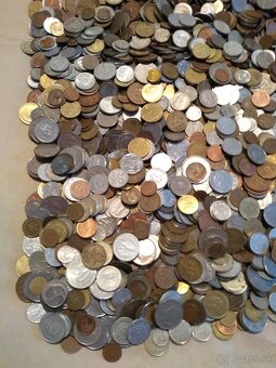 Lot 14kg mincí z Európy mimo ČSR 1950-súčasnosť - 6