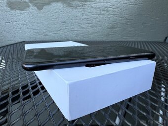 iPhone SE 2020 - 64 GB - 6