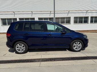 Volkswagen Touran 2.0 TDI Lounge DSG - 6