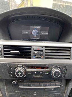Predám BMW 318d - 6