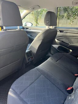 Predám Volkswagen Golf 8 Variant 2,0TDI - 6