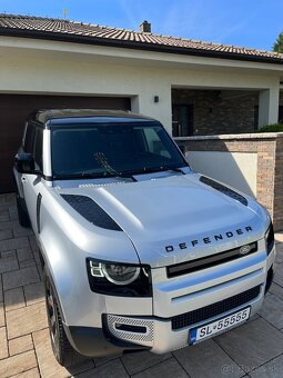 LAND ROVER DEFENDER - 6
