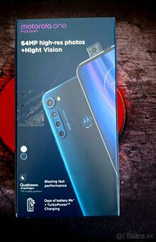 Motorola One Fusion+ (nefunkčný, na súčiastky) - 6