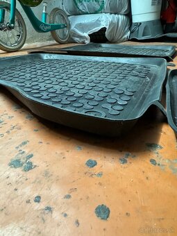 Gumené rohože Audi A4/B9 - 6