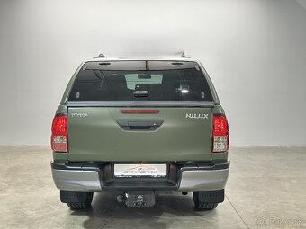 Toyota Hilux DC 2.4 I D-4D Live 4x4 odpočet DPH - 6