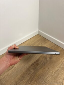 Apple Macbook Air 15 M2 8GB 256GB - 6