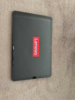 Lenovo M10 - 6