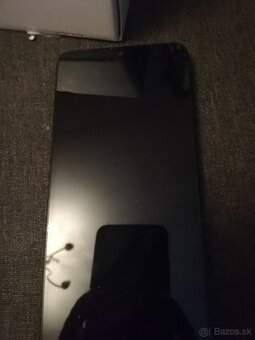 Ahoj predávam čisto noví. Redmi a3 2 ročnov zaruka - 6