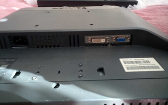 3 Monitory  20+20+19 palcov - 6