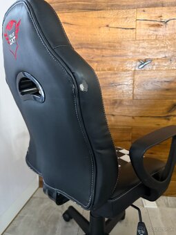 Darujem Detske stoličky - 6