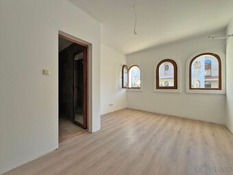 Jednoizbový apartmán v jednom z najatraktívnejších komplexov - 6