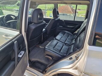 Mitsubishi pajero 2.5 - 6