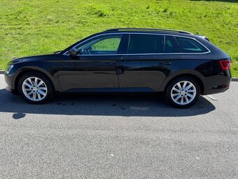 Škoda Superb combi 2.0 TDI DSG STYLE - 6