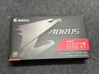 Predám grafickú kartu GIGABYTE AORUS 5700 XT 8GB DDR6 - 6
