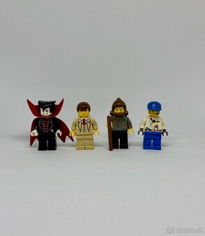Lego 1381 - Vampire's Crypt - 6