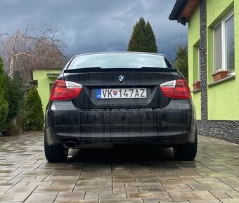 BMW E90 benzin - 6