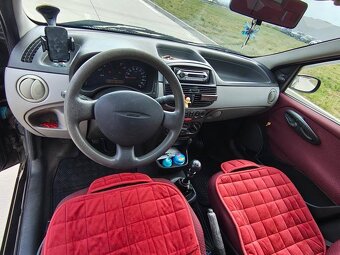 Fiat Punto - 6