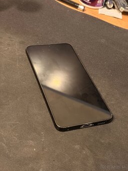 Predám Samsung Galaxy S23 (8 GB RAM / 256 GB pamäť) - 6