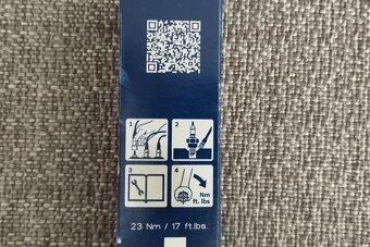 Zapaľovacie sviečky BOSCH - 6